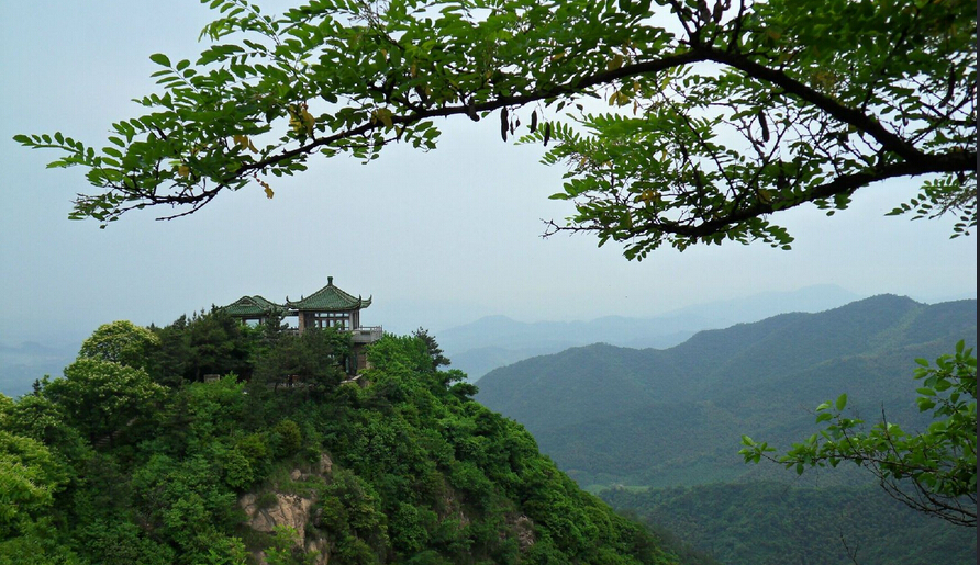 天泉禅寺也是有史料记载的,为莫干山地区最早寺院之一,与铜山寺,天池